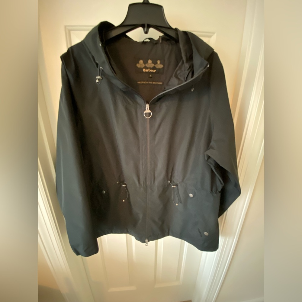 BARBOUR Armeria Jacket Plus Size 1X
Waterproof and breathable.